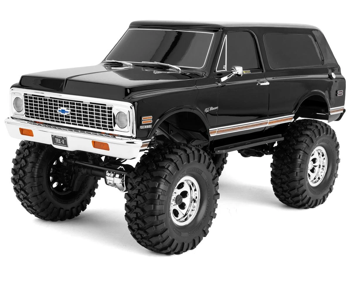 Traxxas TRX-4 1/10 High Trail Edition RC Crawler W/'72 Chevy K5 Blazer Body (Black) & TQi 2.4GHz Radio 5 Traxxas TRX-4 1/10 High Trail Edition RC Crawler W/'72 Chevy K5 Blazer Body (Black) & TQi 2.4GHz Radio - Image 3